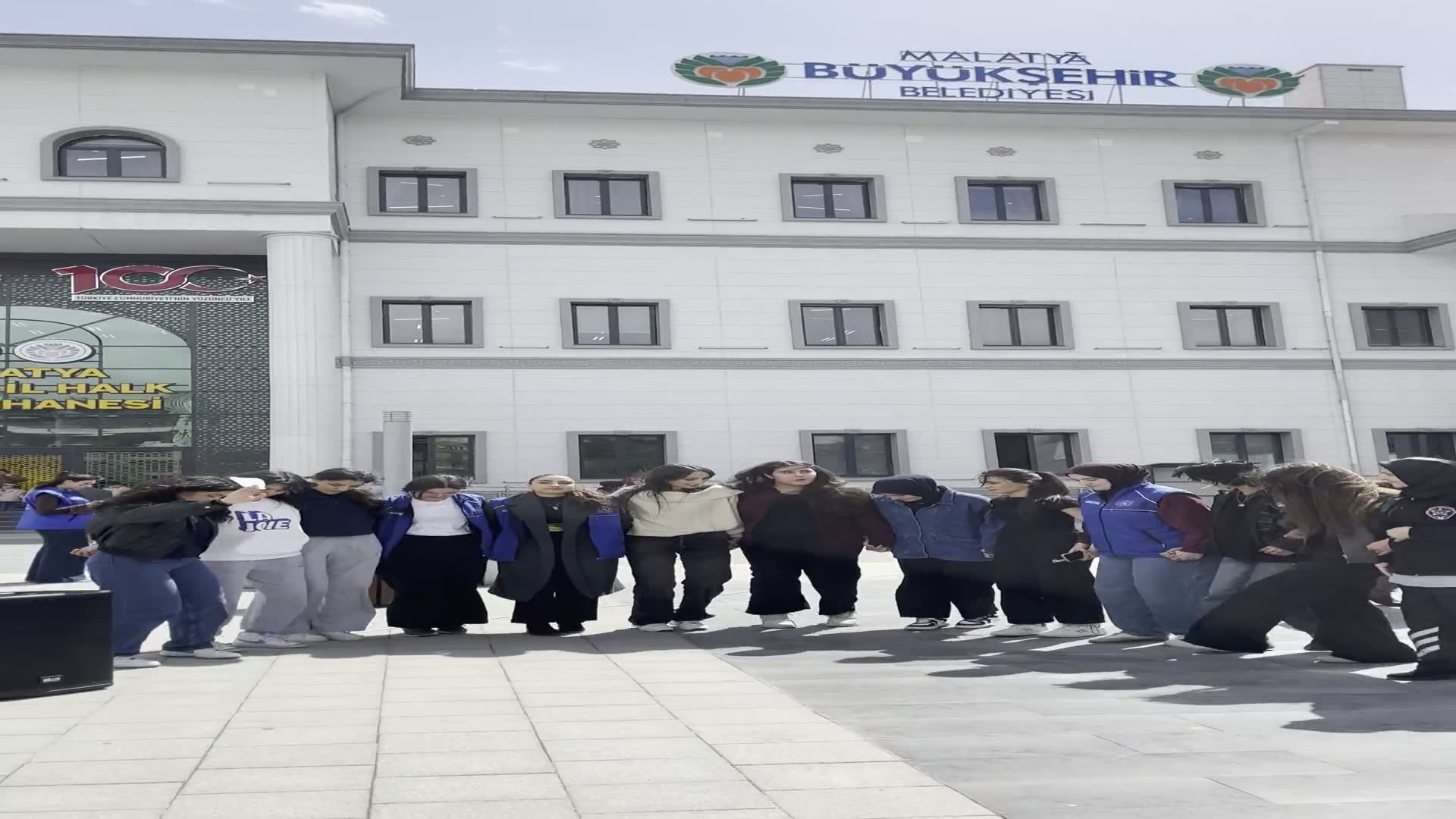 Malatya 100.Yıl İl Halk Kütüphanesi Tanıtım Videosu