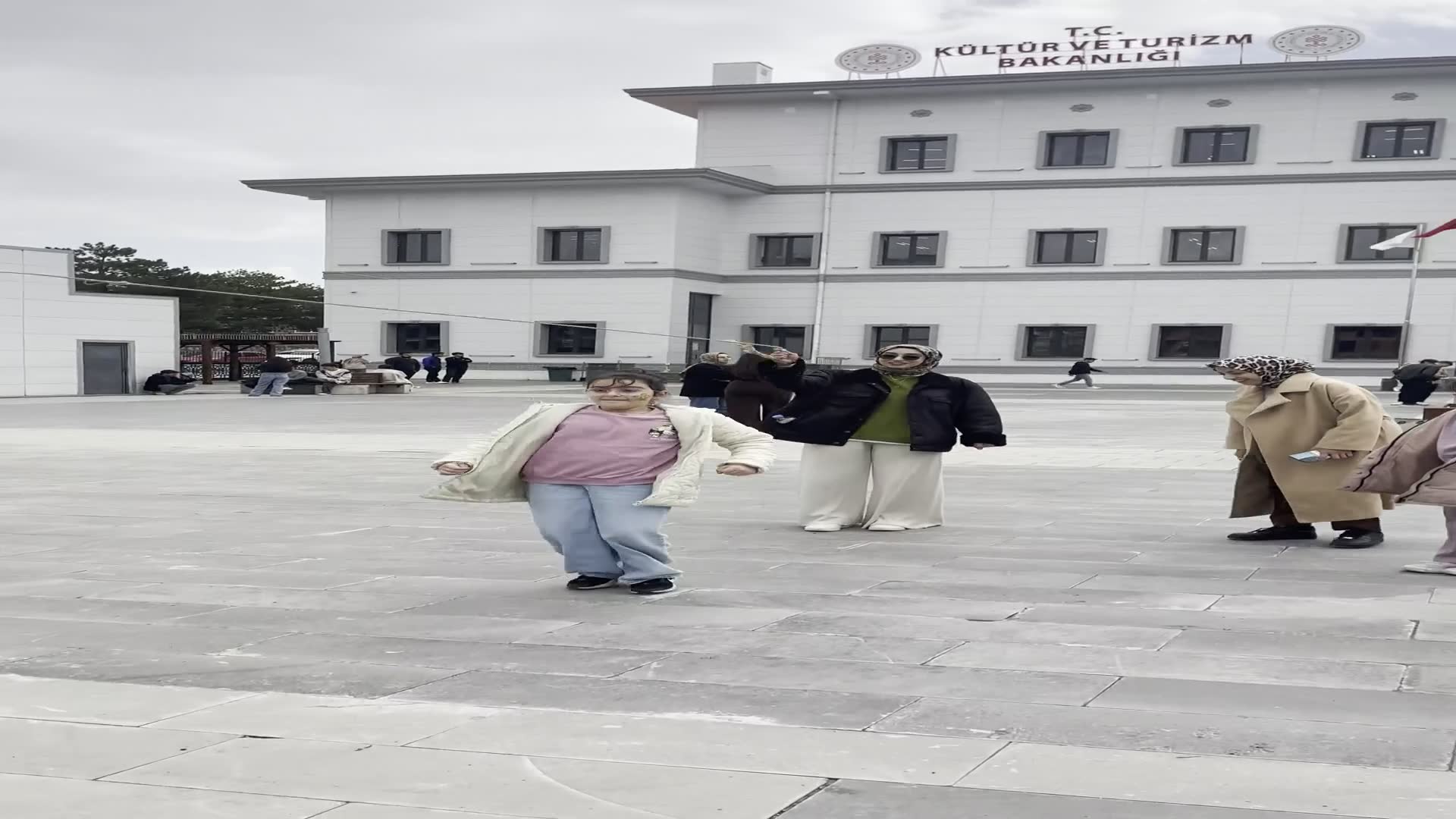 Malatya 100.Yıl İl Halk Kütüphanesi Tanıtım Videosu