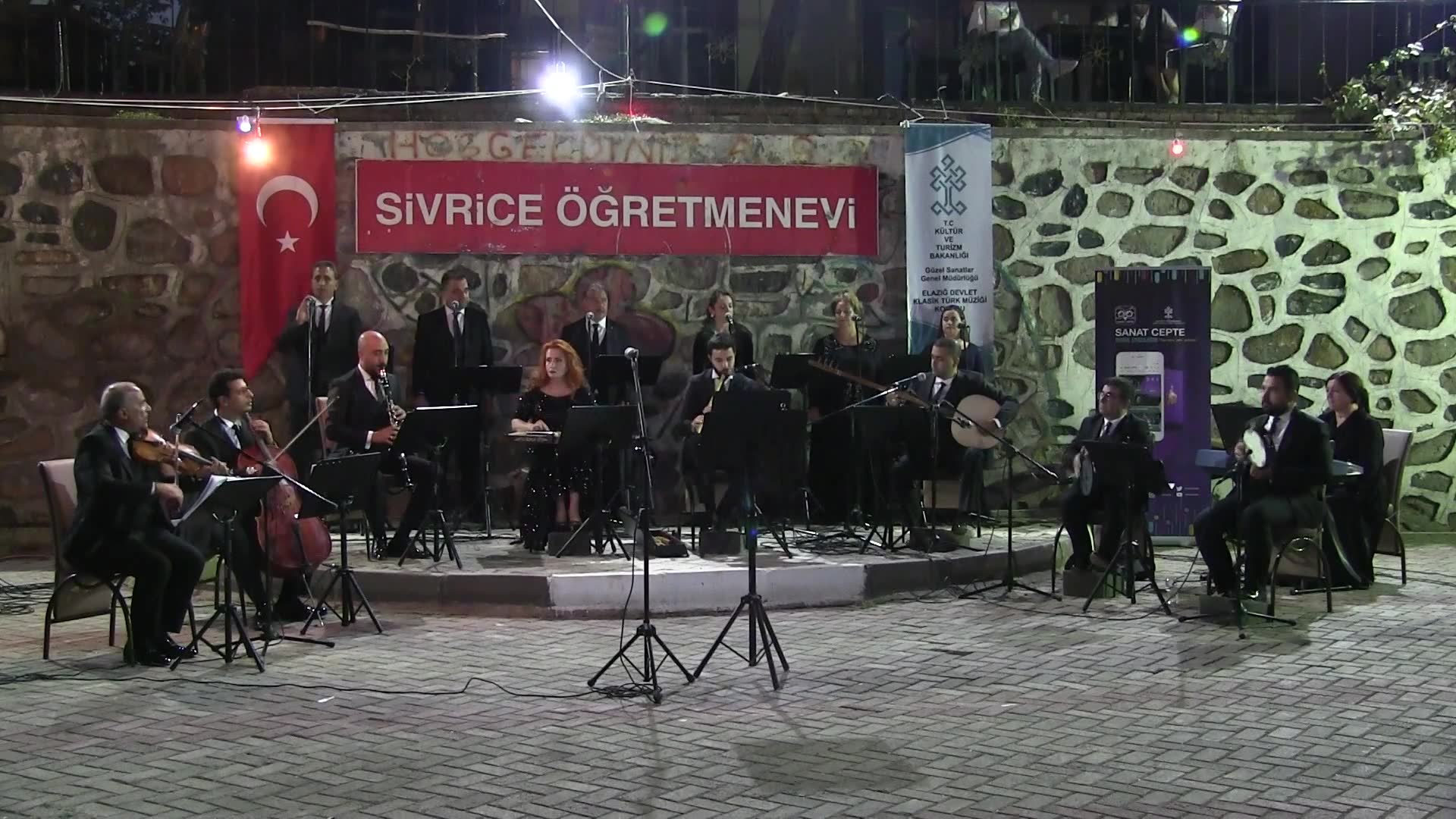 SİVRİCE İLÇESİ YAZA ELVEDA ( YEŞİLÇAM FİLM MÜZİKLERİ ) KONSERİ